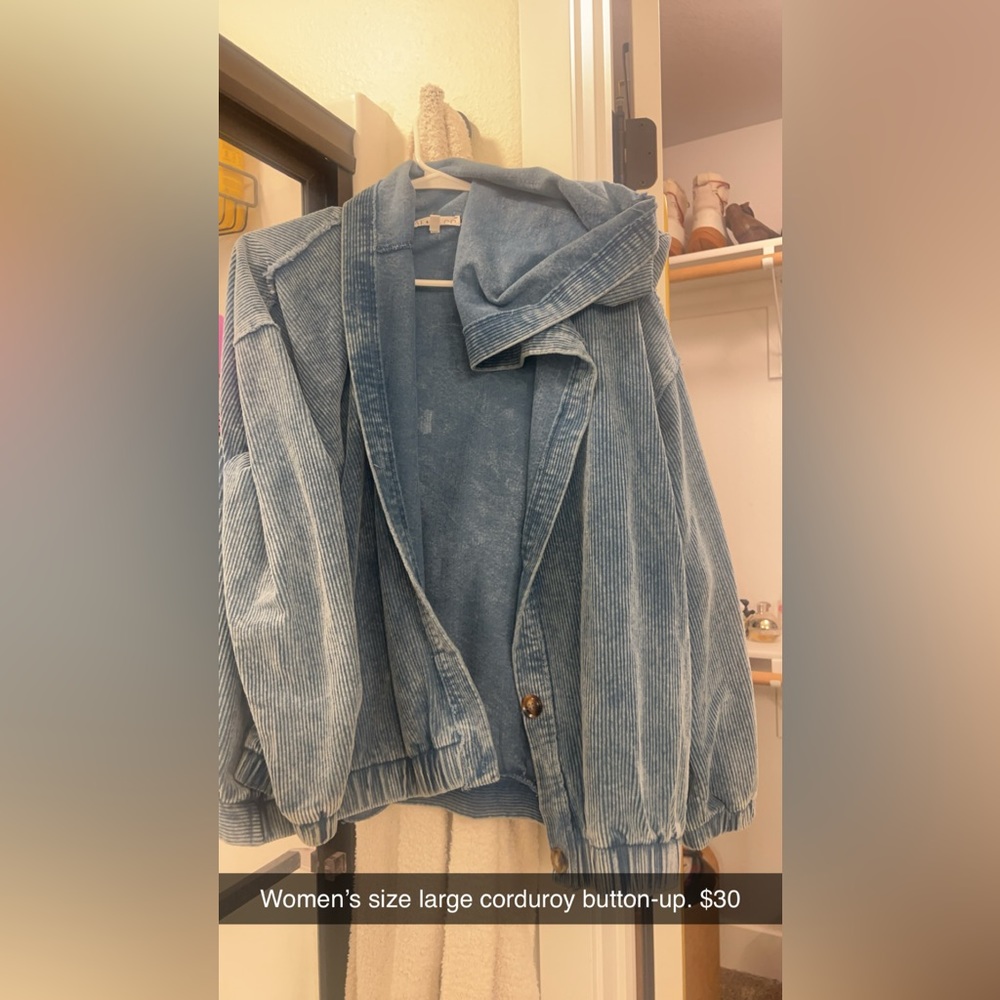 Women’s button up corduroy